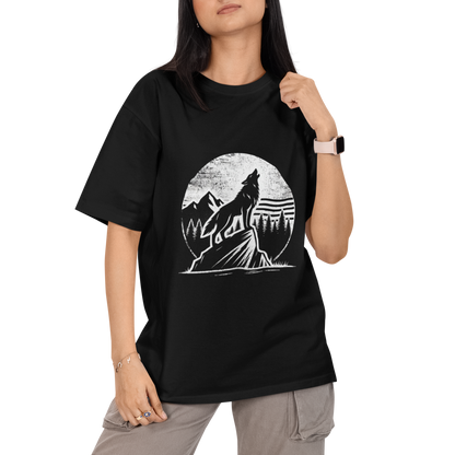 Howling Wolf Unisex Oversized T-Shirt
